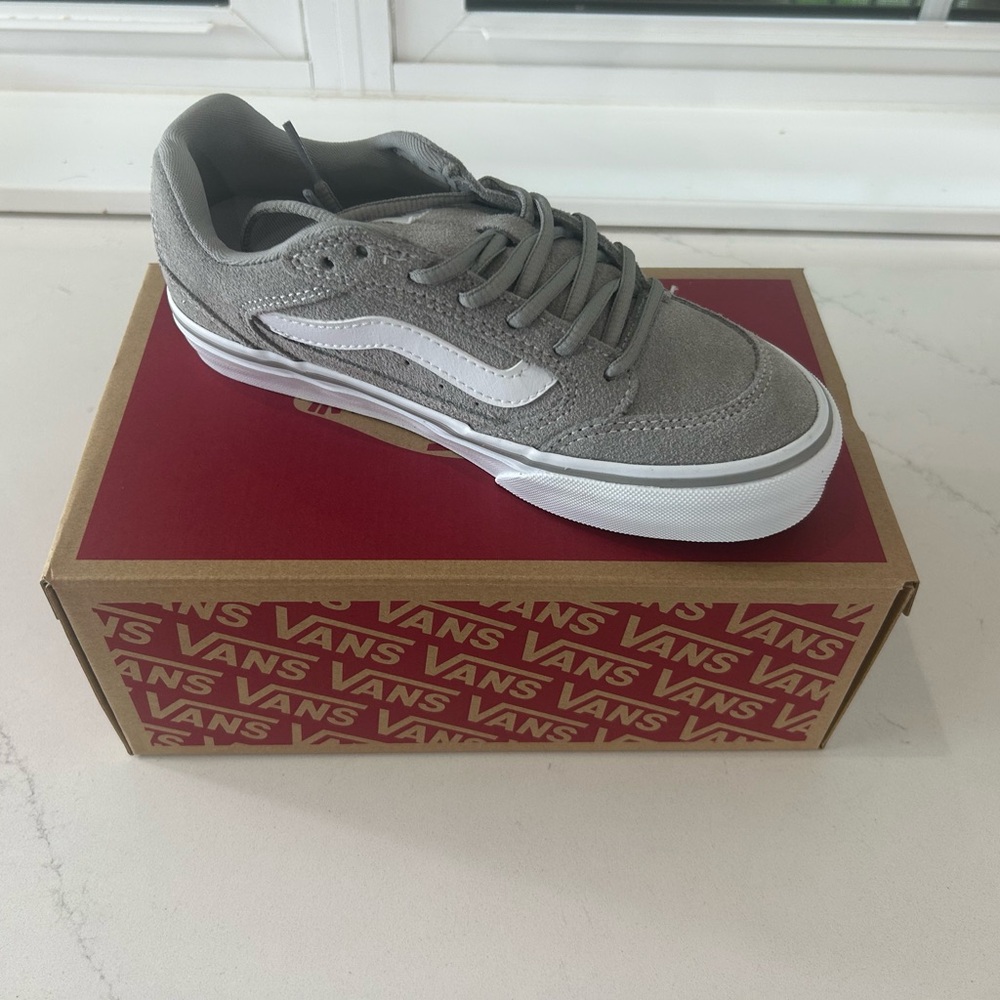 Vans Gray and White Women's Sneakers, Fairview Deluxe